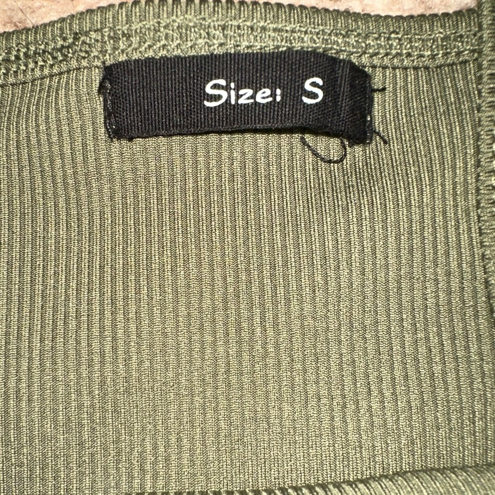 Olive Green Ribbed Tank Top - Picture 2 of 2